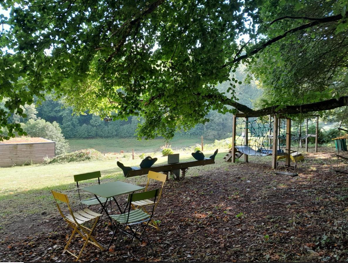 Chalet Charmant A Saint-Sylvestre Avec Terrasse Et Jardin Ambazac Exterior photo