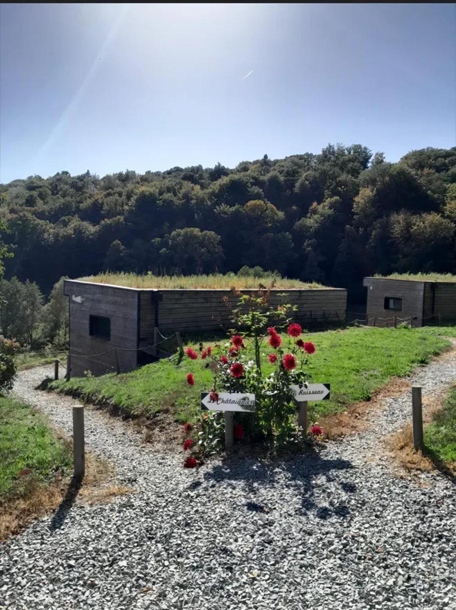 Chalet Charmant A Saint-Sylvestre Avec Terrasse Et Jardin Ambazac Exterior photo